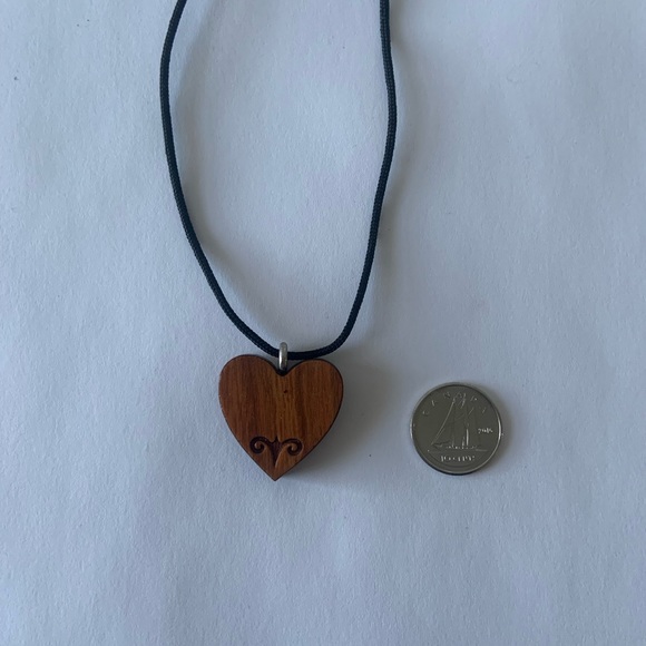 Wooden Large Bohemian Heart Pendant Necklace - Picture 2 of 2